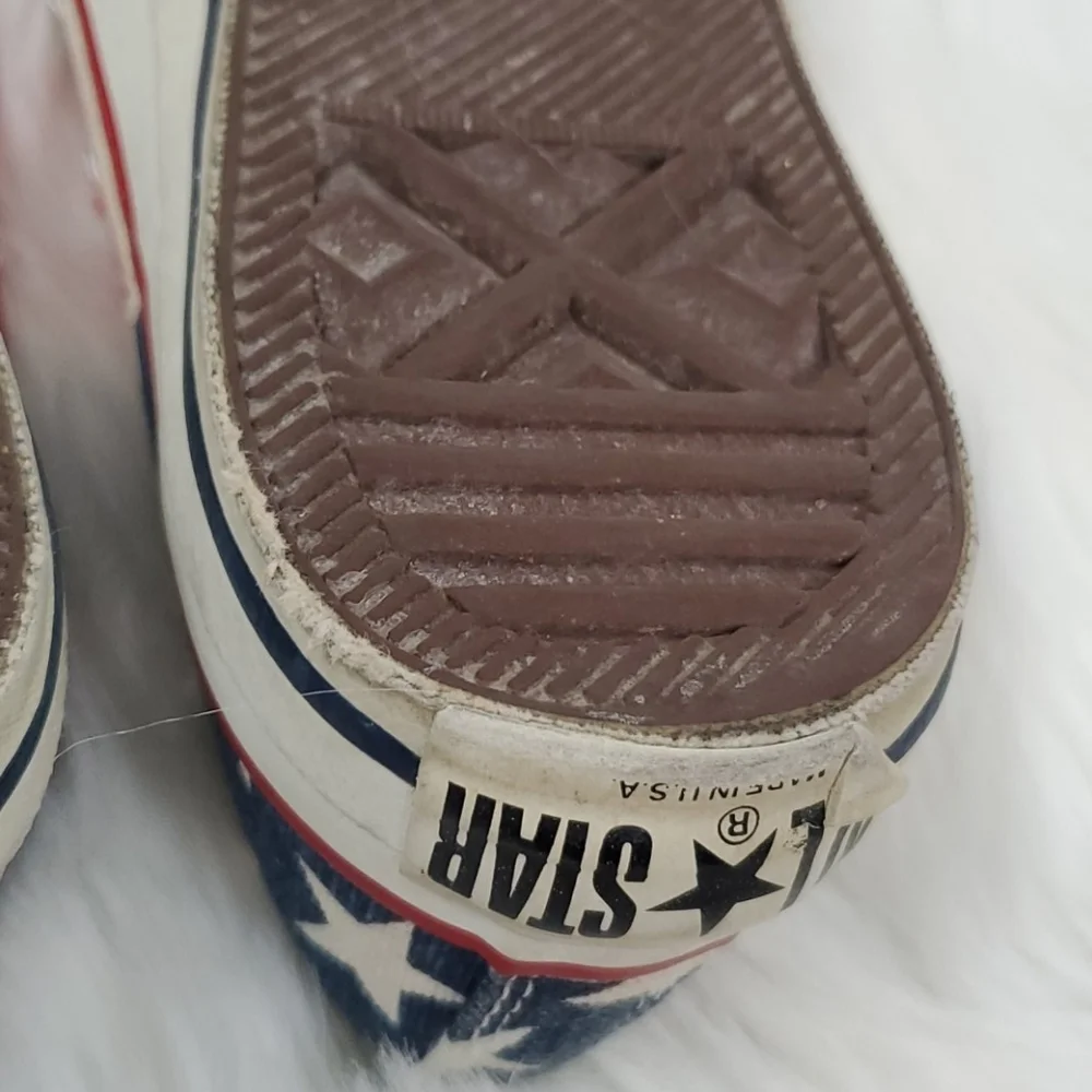 Vintage Converse Chuck Taylor American Flag Patriotic Made USA Kids Size 4